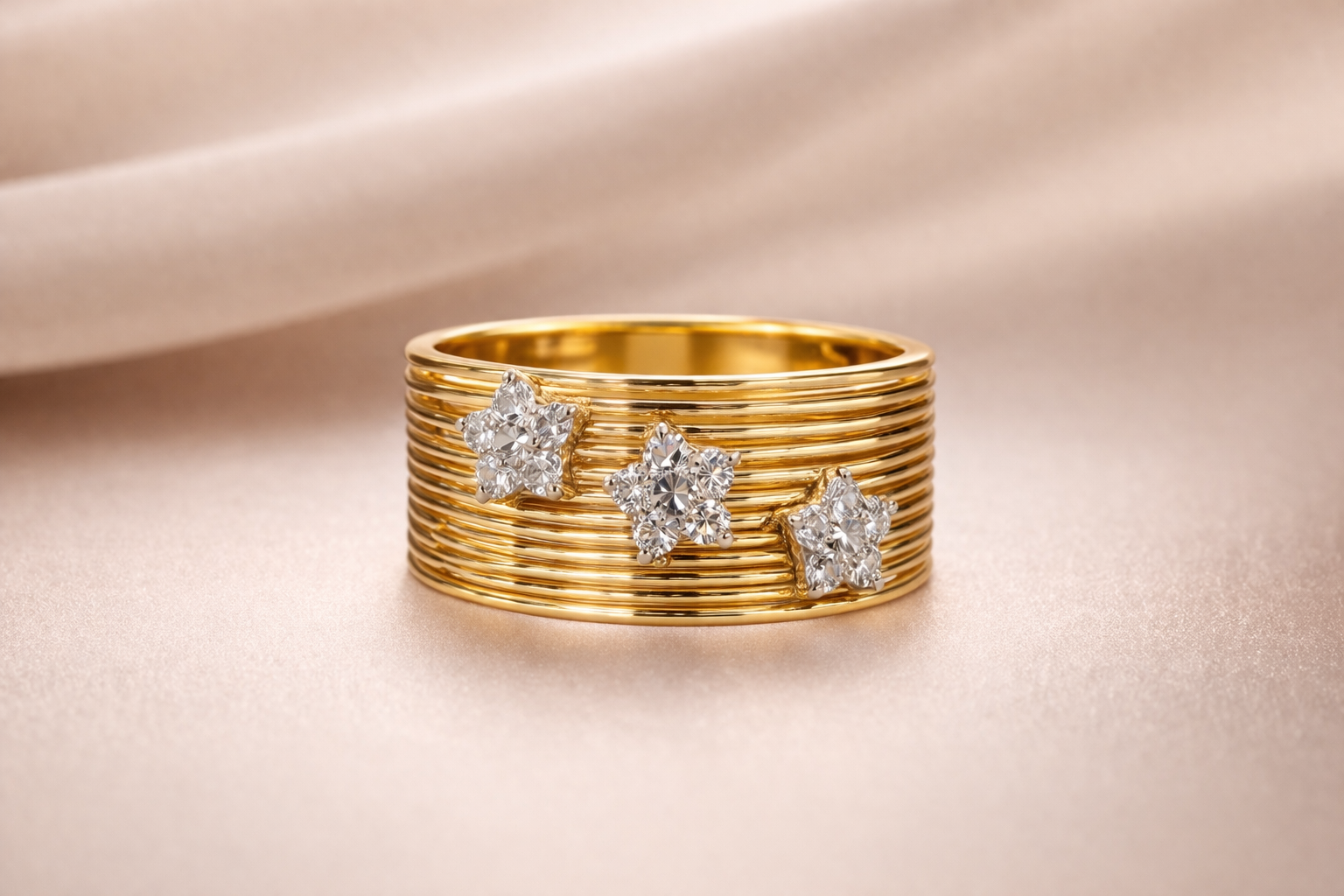 Kerasus 15 Diamond Multi-Band Ring – 18K Gold