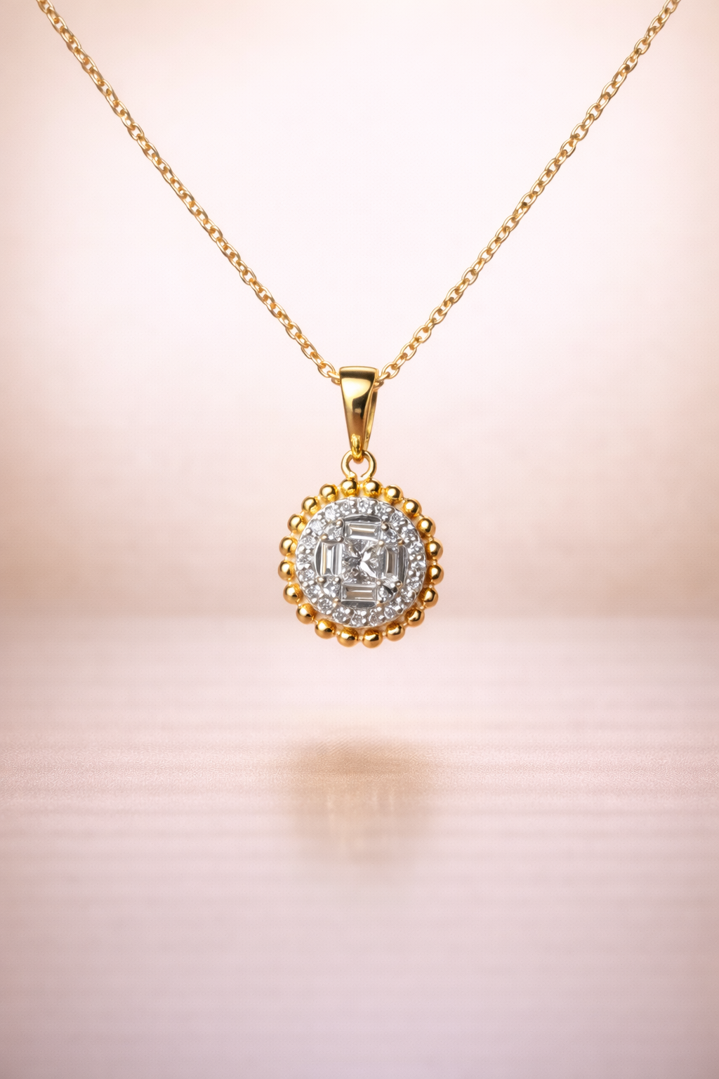 14K Gold Diamond Circle Pendant Necklace