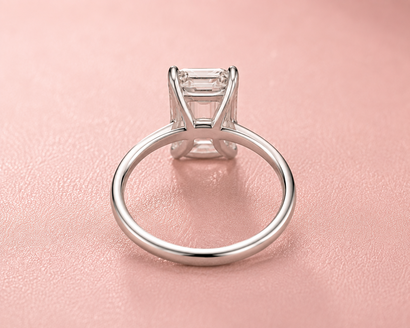 Kerasus Emerald Diamond Solitaire Ring – 14K White Gold