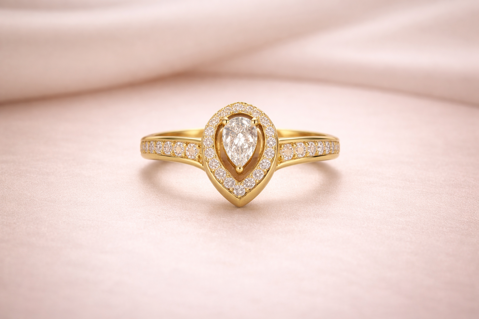 Kerasus 15 Diamond Pear Halo Ring – 18K Gold