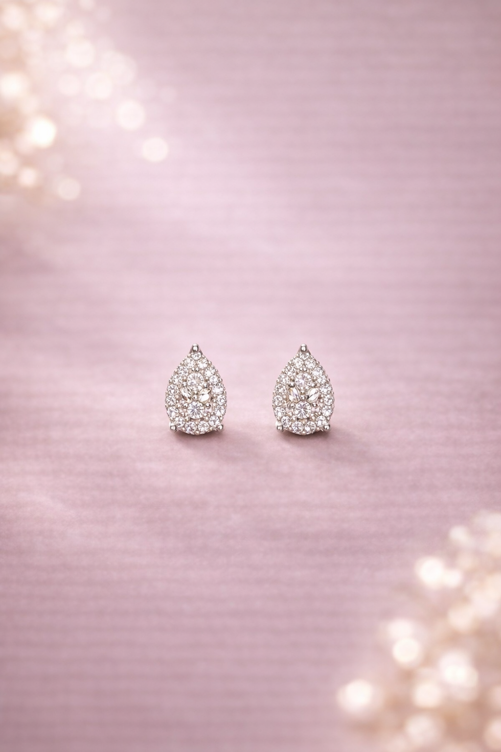 Kerasus 20 – 14 Ayar Altın Pırlanta Küpe